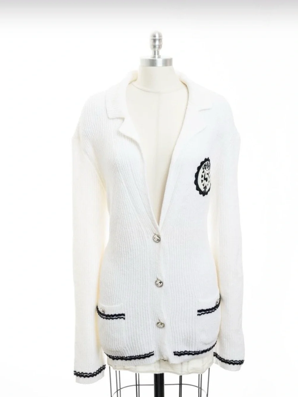 Chanel White Cotton Ribbed Knit No. 5 Crest Cardigan